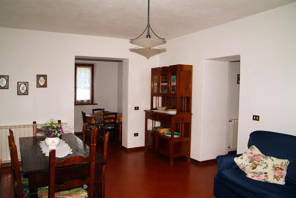 Agriturismo Tramonti Castiglione di Garfagnana Pokój zdjęcie